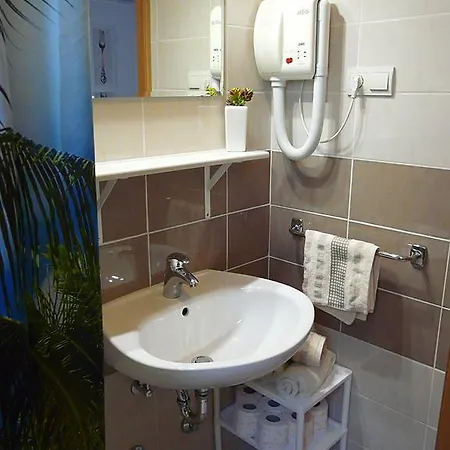 Apartment Luna Drvenik  Rum bild