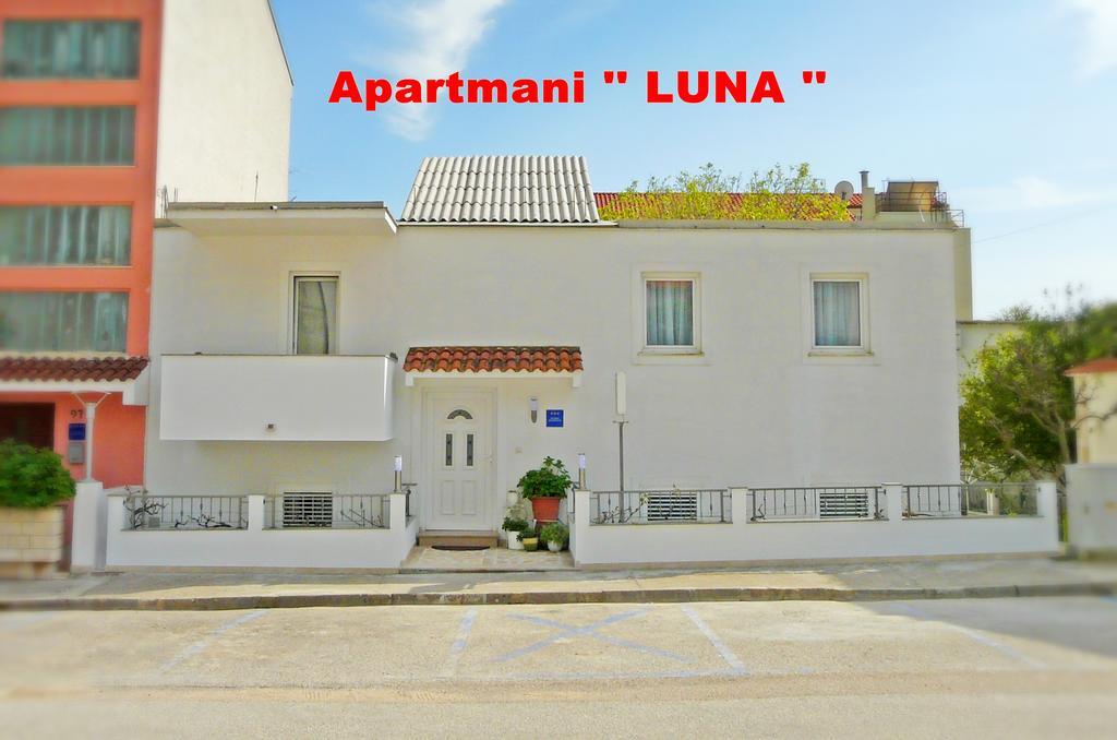 Luna * Drvenik (Split-Dalmatia)