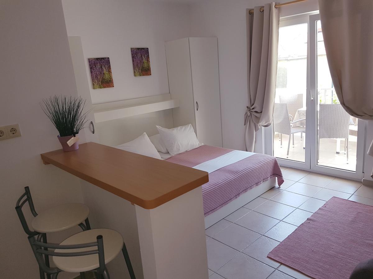 Apartment Luna Drvenik (Split-Dalmatia)